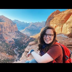 Meet your Posher, Kelley